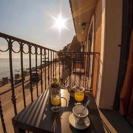 Charming House With Sea View In Capo Mulini Holiday home *