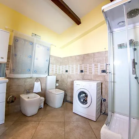 Charming House With Sea View In Σπίτι διακοπών Capomulini