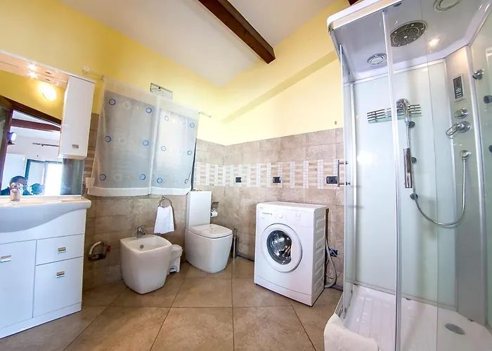 Charming House With Sea View In 別荘 カーポ・ムリーニ